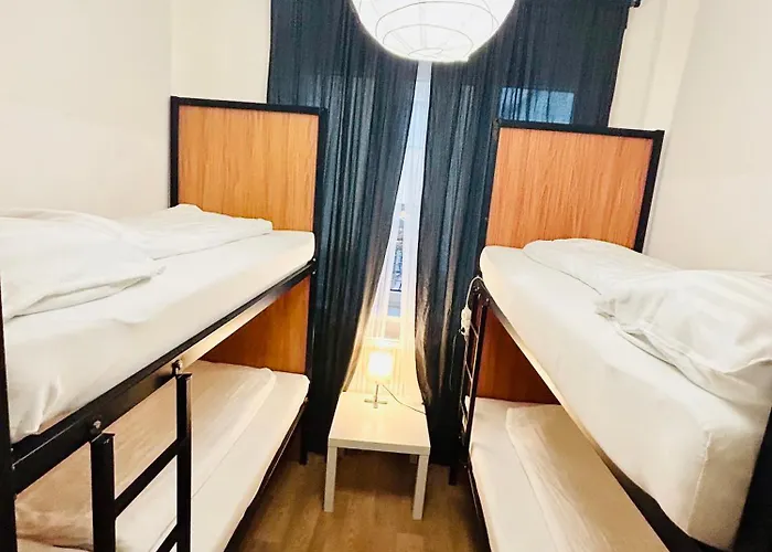 Hostel Good Price *
